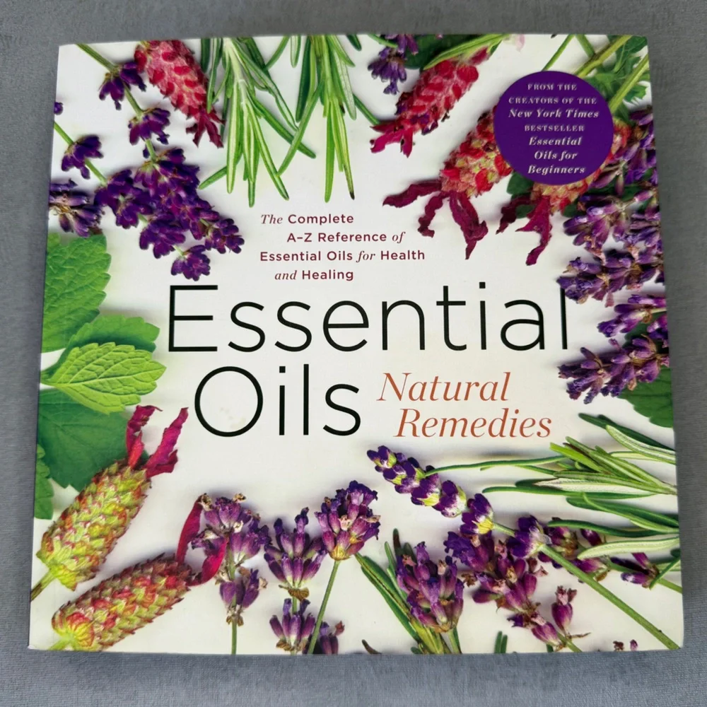 Essential Oils Natural Remedies A-to-Z Book - Picture 16 of 16